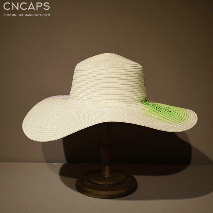 lady beach hat